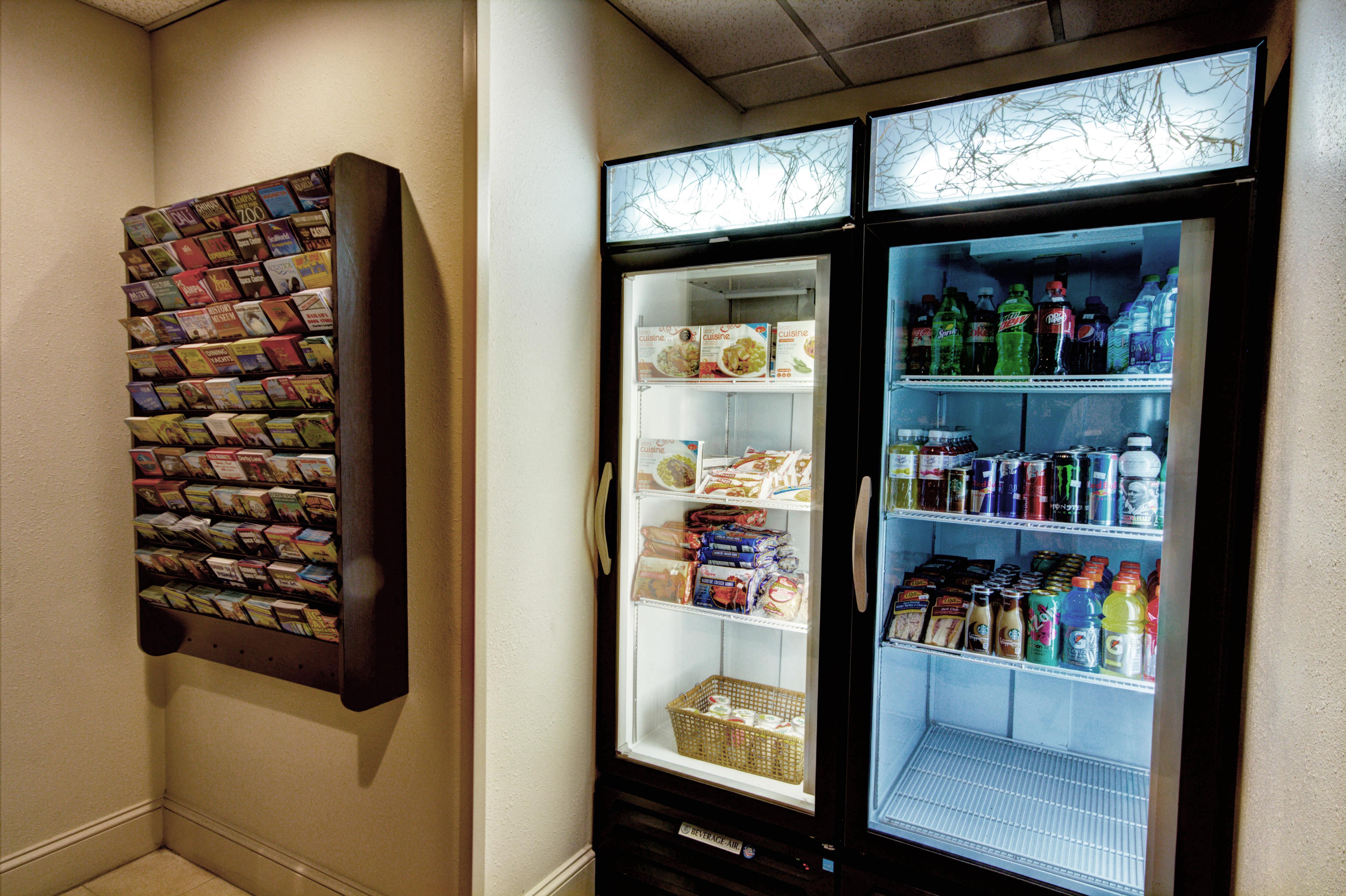 Holiday Inn Express And Suites Tampa I-75 At Bruce B. Downs By Ihg Ngoại thất bức ảnh
