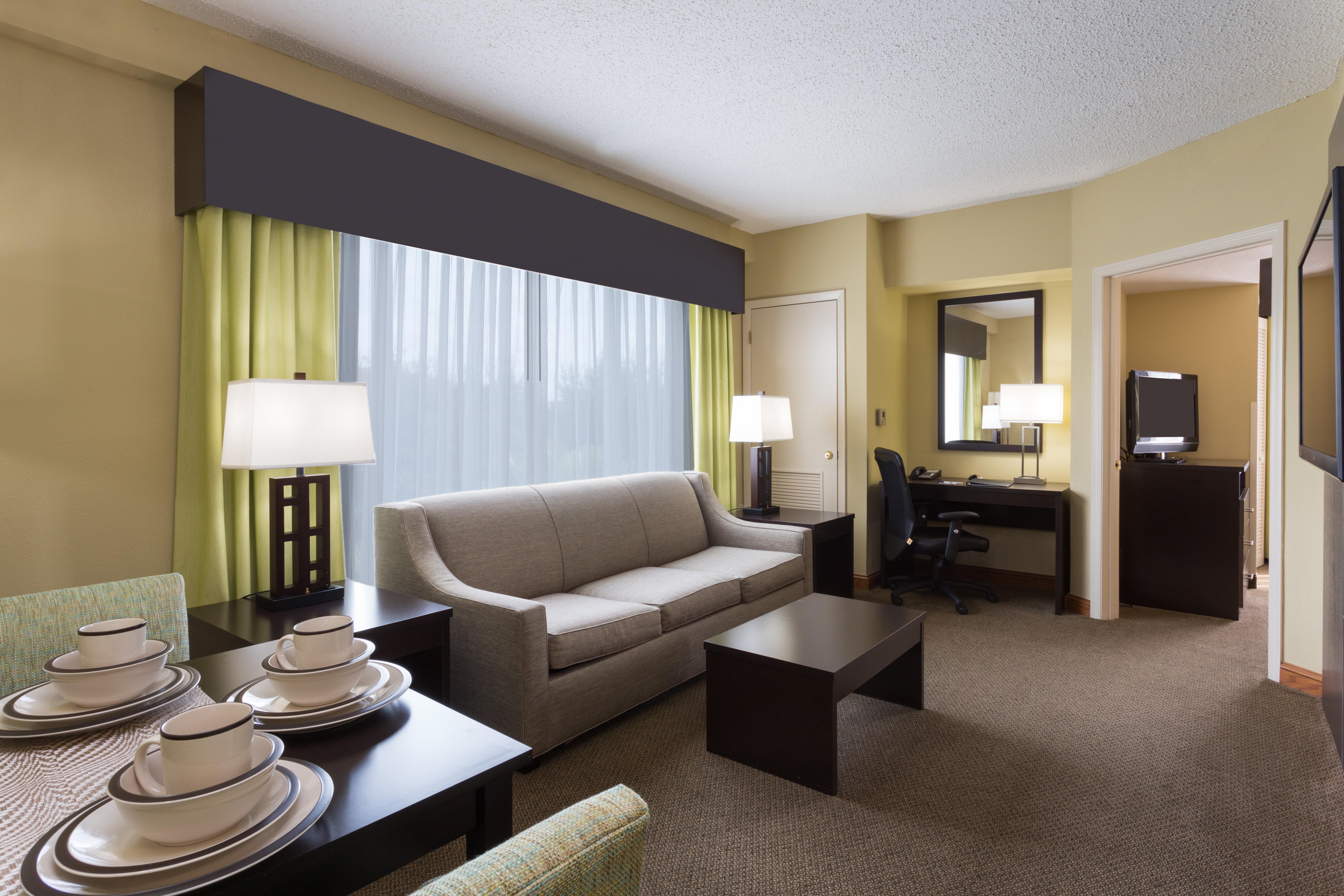 Holiday Inn Express And Suites Tampa I-75 At Bruce B. Downs By Ihg Ngoại thất bức ảnh