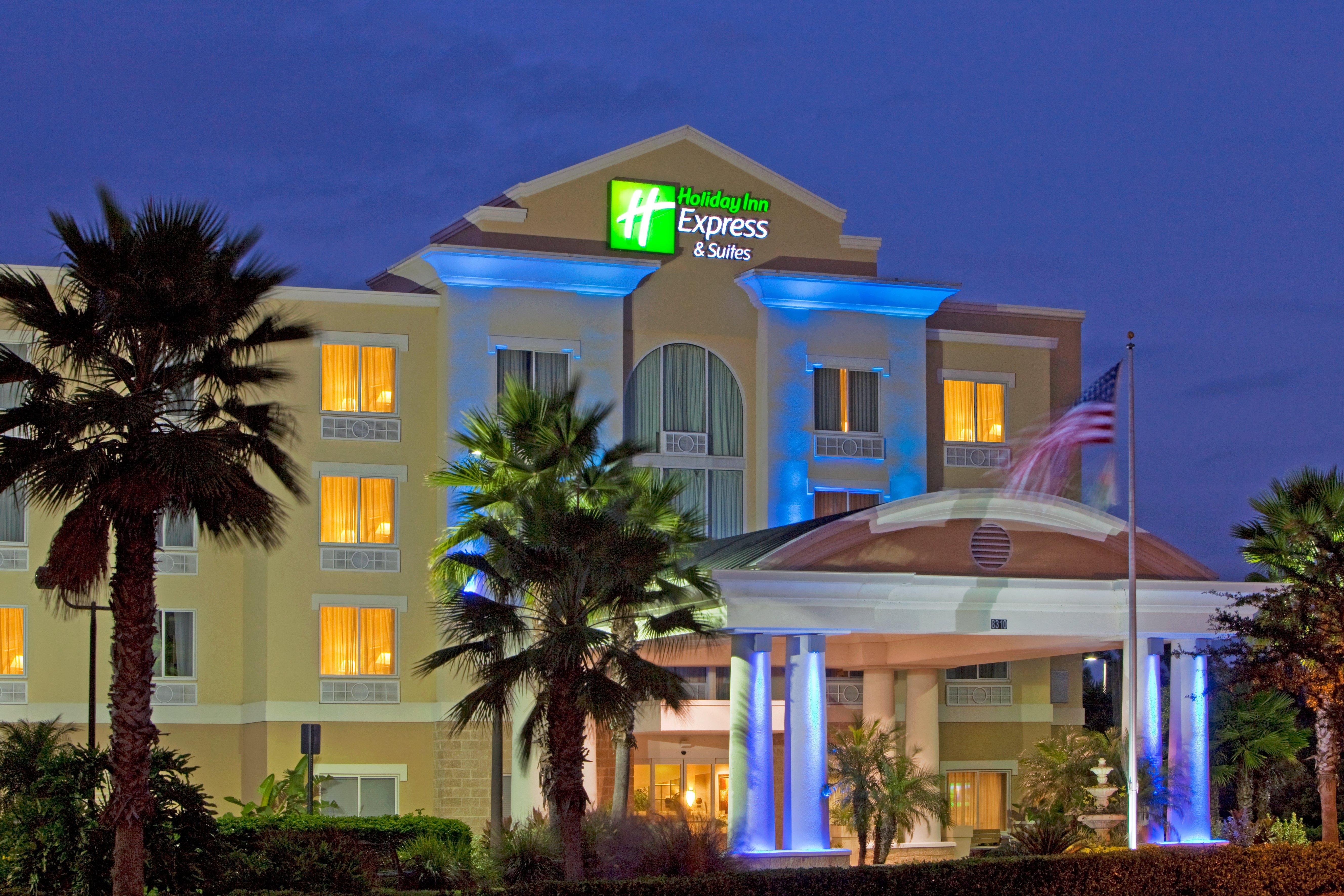 Holiday Inn Express And Suites Tampa I-75 At Bruce B. Downs By Ihg Ngoại thất bức ảnh