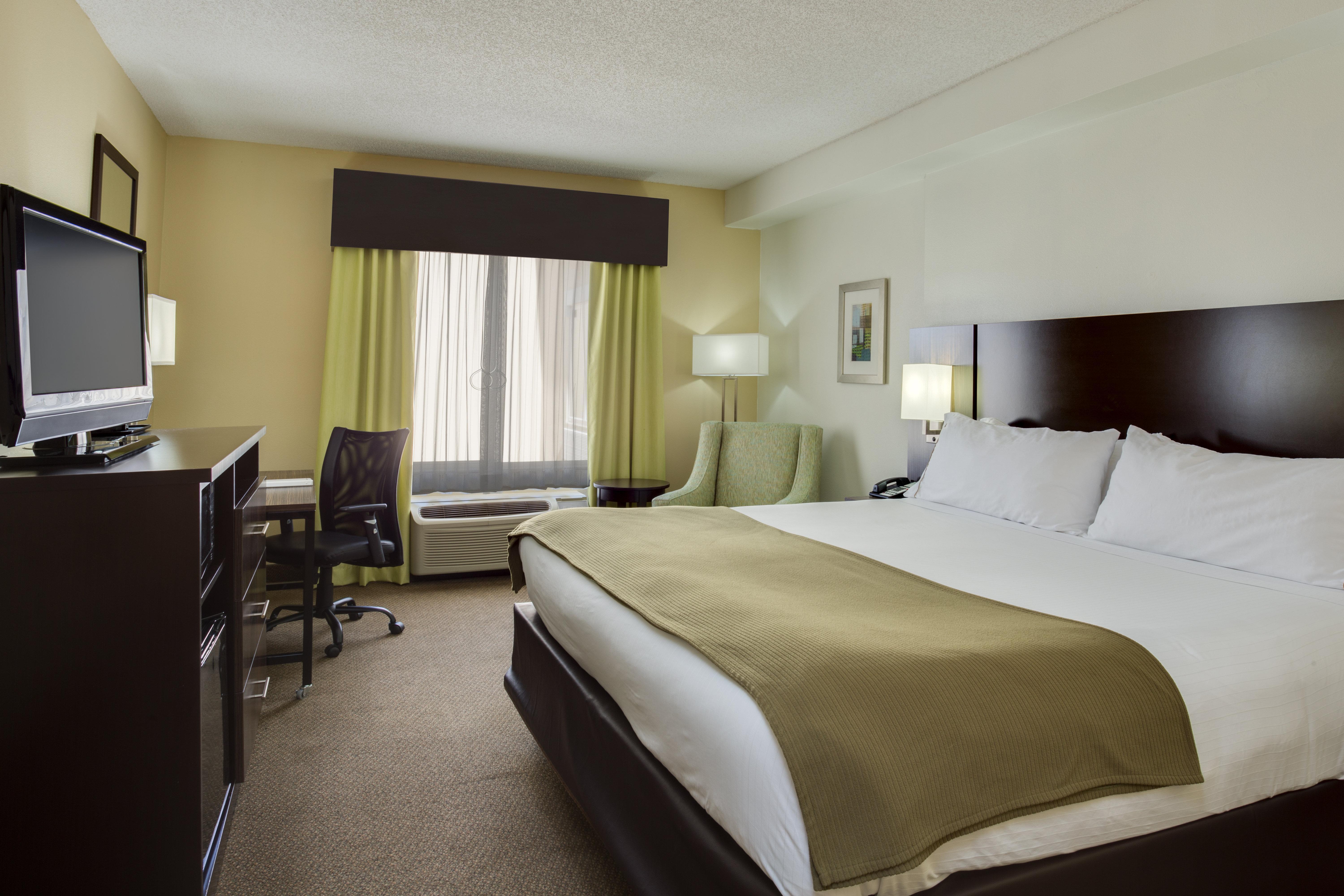 Holiday Inn Express And Suites Tampa I-75 At Bruce B. Downs By Ihg Ngoại thất bức ảnh