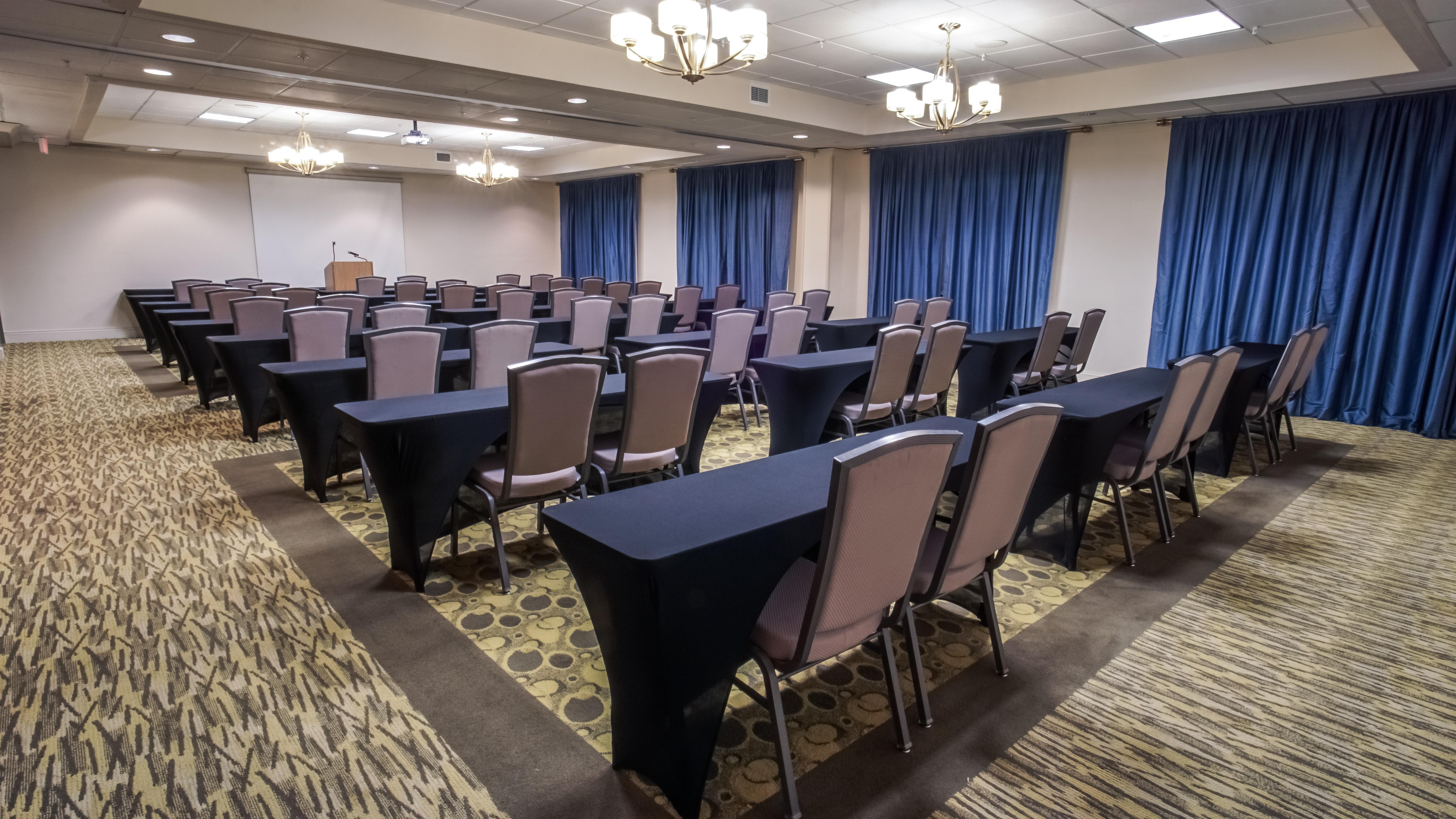 Holiday Inn Express And Suites Tampa I-75 At Bruce B. Downs By Ihg Ngoại thất bức ảnh