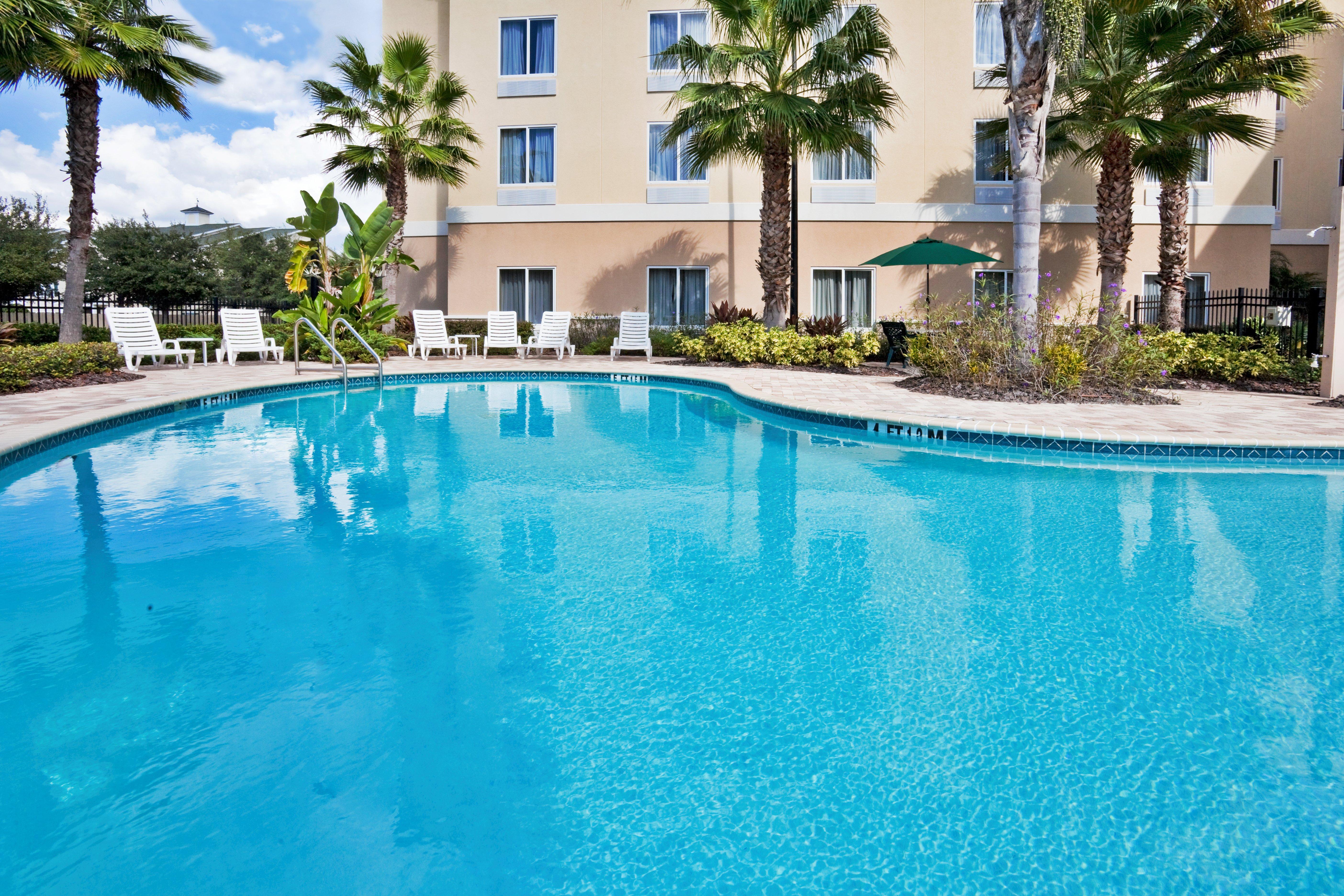 Holiday Inn Express And Suites Tampa I-75 At Bruce B. Downs By Ihg Ngoại thất bức ảnh
